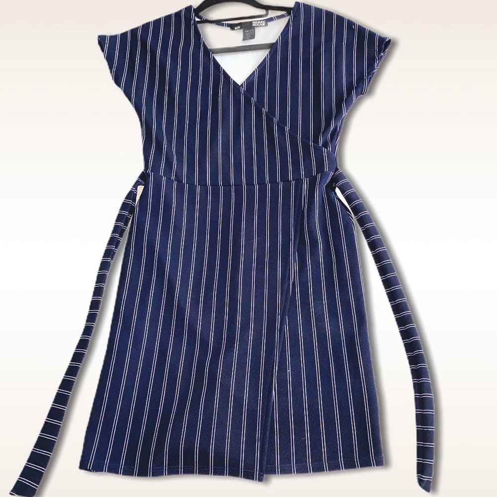 Rebel Sugar Stripped Wrap Dress size Small
